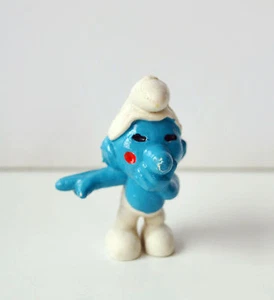 FIGURINE LES SCHTROUMPFS SMURF PITUFO -PEYO GERMANY RIEUR FARCEUR (4x3cm) - Imagen 1 de 1