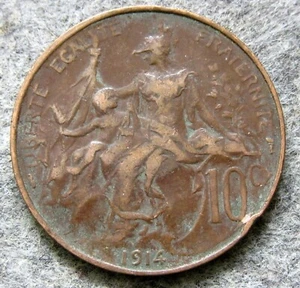 FRANCE 1914 10 CENTIMES, Marianne & Republic protecting her child BRONZE - Picture 1 of 6
