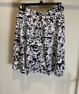 adrienne vittadini skirt, size S. Stretchy, Pull On, Floral Print, Elastic Waist - Picture 1 of 8