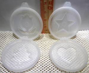 TUPPERWARE Coperchi Stampo Gelatina Cuore Stella Albero Fiore 620 631 632 633 Ottime Condizioni - Foto 1 di 5