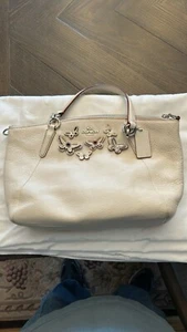 COACH Kelsey Butterfly Appliqué Satchel #59354 Chalk Color - Picture 1 of 13