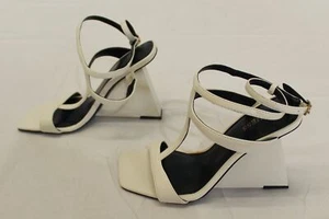 Sandalia Guess para mujer Bacio con correa en T tacón de cuña TM8 blanca talla US:6 EU:36,5 - Imagen 1 de 11