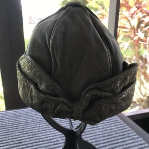 Priolla Cuffed Leather Beanie Flapper Cocktail Hat Vintage Women’s Bow Rare - Picture 1 of 8