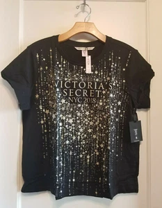 Camiseta Victoria's Secret Embellecida, Algodón/Modal, Negra/Dorada, Talla L, Nueva Con Etiquetas - Imagen 1 de 7