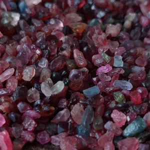 100 Pieces Multi Spinel Rough Raw Spinel Crystal 3 To 5 Mm - Picture 1 of 5