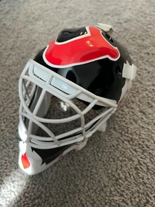 Martin Brodeur New Jersey Devils Mini Mask 2002-03 UD Mask Collection New in Box - Picture 1 of 3