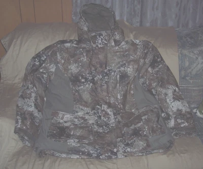 Mens Camo Jacket Cold Weather Parka Waterproof Insulated Hunting Coat Strata Med - Image 1 of 4