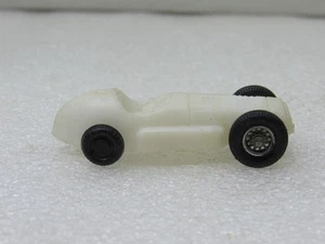 60er Jahre Kunststoff weiß Ferrari Spielzeug Sport/F1 Auto Made in Hong Kong Vintage - Bild 1 von 6