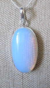 ~ Opalite Pendant & Silver Plated Chain ~ (23F18b) - Picture 1 of 3