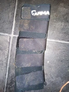 amra mudsocks pony black neoprene - Picture 1 of 1