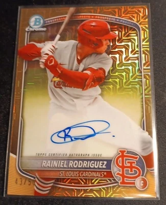 2025 Bowman Chrome RAINIEL RODRIGUEZ /50 AUTO Gold Mojo Refractor - Cardinals - Image 1 of 4