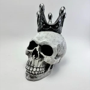 TOTENKOPF MIT KRONE Halloween Deko - Bild 1 von 7