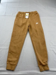 New Nike Sportswear Club Fleece Tapered Sweatpants Men's Small Tan Joggers - Picture 1 of 10