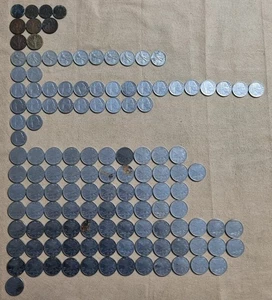 Lotto 588 Monete Vari Anni E Valori  V. Emanuele III Impero Usate In Album - Picture 1 of 24