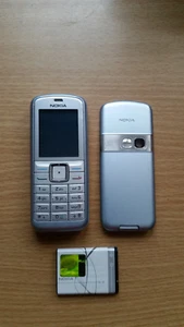 Top Deutsches Vintage Handy Nokia 6070 in silber/blau Look (ohne Simlock) RM-166 - Bild 1 von 4