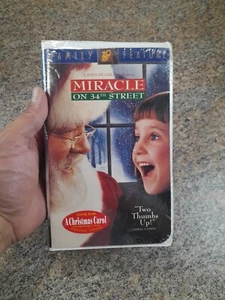 Miracle on 34th Street VHS Tape  ClamShell Cover (1994) NEW, Sealed - Picture 1 of 5