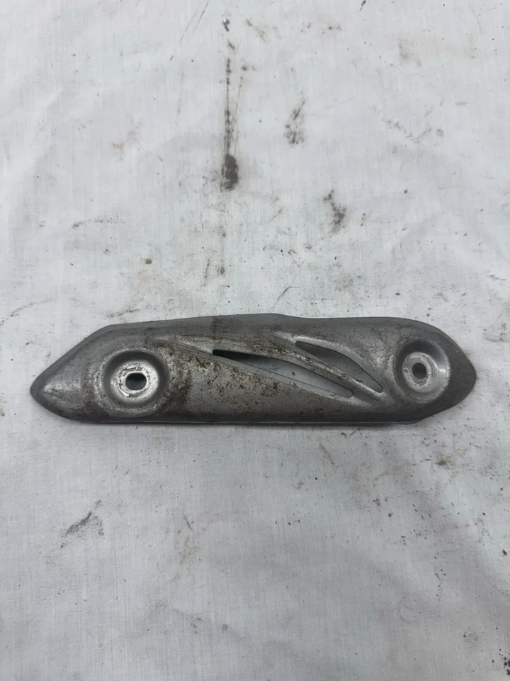 Protector de cabezal de escape OEM Honda Crf 250r  Foto 1 de 1