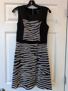 Kenneth Cole Zebra Kleid 2 - Bild 1 von 8
