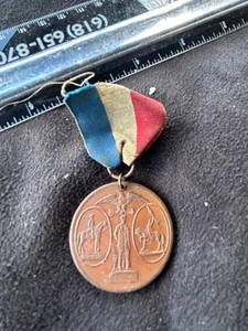 Medalla militar veterana de la Guerra Civil GAR 1900 campamento de Chicago (h2025h) - Imagen 1 de 4