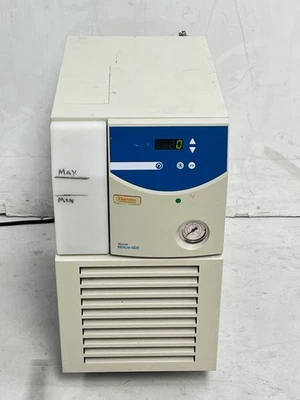 Thermo Electron NESLAB Merlin M25 Circulating Lab Chiller, BOM# 262112150000 - Image 1 of 4