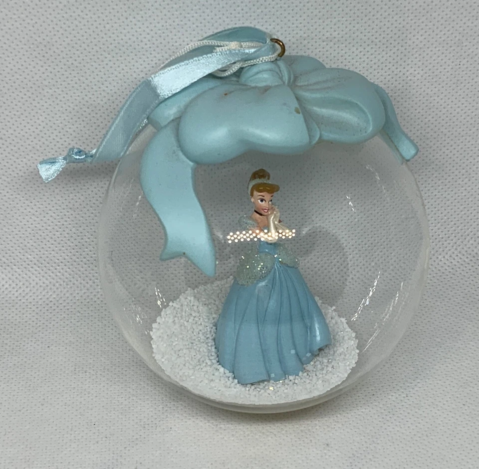 Bola de cristal de Cenicienta adorno de Navidad Disney Foto 1 de 1