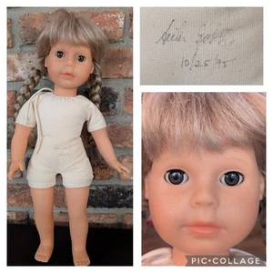 Muñeca Gotz 216/16 Daisy Anke Gotz Firmada 17" Rubia Pecas Vinilo y Tela - Imagen 1 de 12