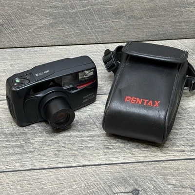 Pentax Zoom 70-R 35mm Point & Shoot Film Camera w/ Case & Batteries - Tested - Image 1 of 4
