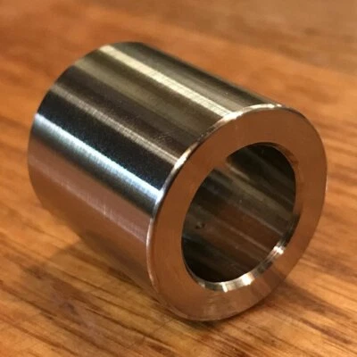 UNDISCLOSED EXTSW 5/8" ID x 1" OD x 1" Thick 304 Stainless Spacer