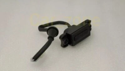 Interruptor de liberação de porta traseira original do fabricante para Mahindra XUV 500 2011-2018 - Imagem 1 de 2