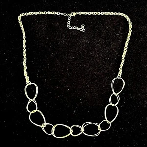 Collar Cadena Doble Lazo Lágrimas Cadena Ligero Tono Dorado 23" Ajuste - Imagen 1 de 5
