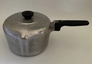Vintage Wagner Ware Magnalite Sidney-O 4683 Soßenpfanne mit Deckel Doppelauslauf 3 Quart - Bild 1 von 10