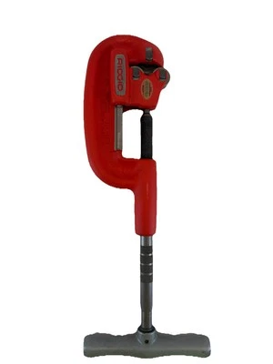 RIDGID Model 2-A Heavy Duty Pipe Cutter 1/8” To 2” Unused Item 32820 - Image 1 of 4
