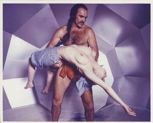 Zardoz Sean Connery Charlotte Rampling foto d'epoca 8x10 rara posa rischiosa 1974 - Foto 1 di 1