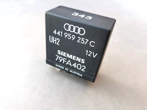 Audi B4 C4 S4 Window Relay 343 Control Module Unit Siemens 441959257C - Picture 1 of 3