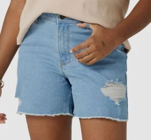 $50 Wrangler Women's Blue High Rise Ripped Denim Shorts Size 8 - Picture 1 of 4