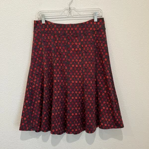Title Nine Gray & Red Geometric Print A-Line Pleated Athleisure Skirt Sz M - Picture 1 of 8