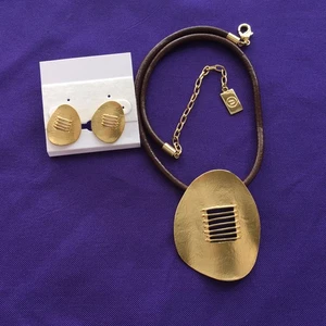 Milano Leather Pendant Modernist Gold-Tone Collar Choker Necklace w/ Earrings - Picture 1 of 7