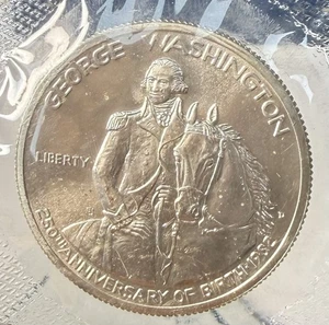 1732-1982 George Washington Half Commemorative Dollar w/ Box & COA - Picture 1 of 4