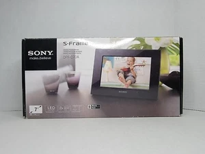Sony Digital Photo Frame S-Frame DPF-C70A Black LED Light 18cm / 7" w Box Tested - Picture 1 of 13
