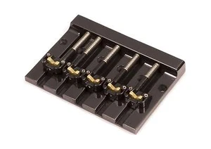 Puente bajo Hipshot KickAss 5 cuerdas negro retrofits Fender Squier - 5K502B - Imagen 1 de 2