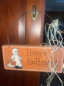 Insegna da appendere in legno fantasma Halloween vintage anni 80 dipinta a mano 8”x4” - Foto 1 di 9