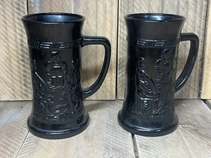 2 Vintage Schwarz Glas Becher Diadem Glas Stein Krug Bier Pub Szene Indiana Lot - Bild 1 von 6