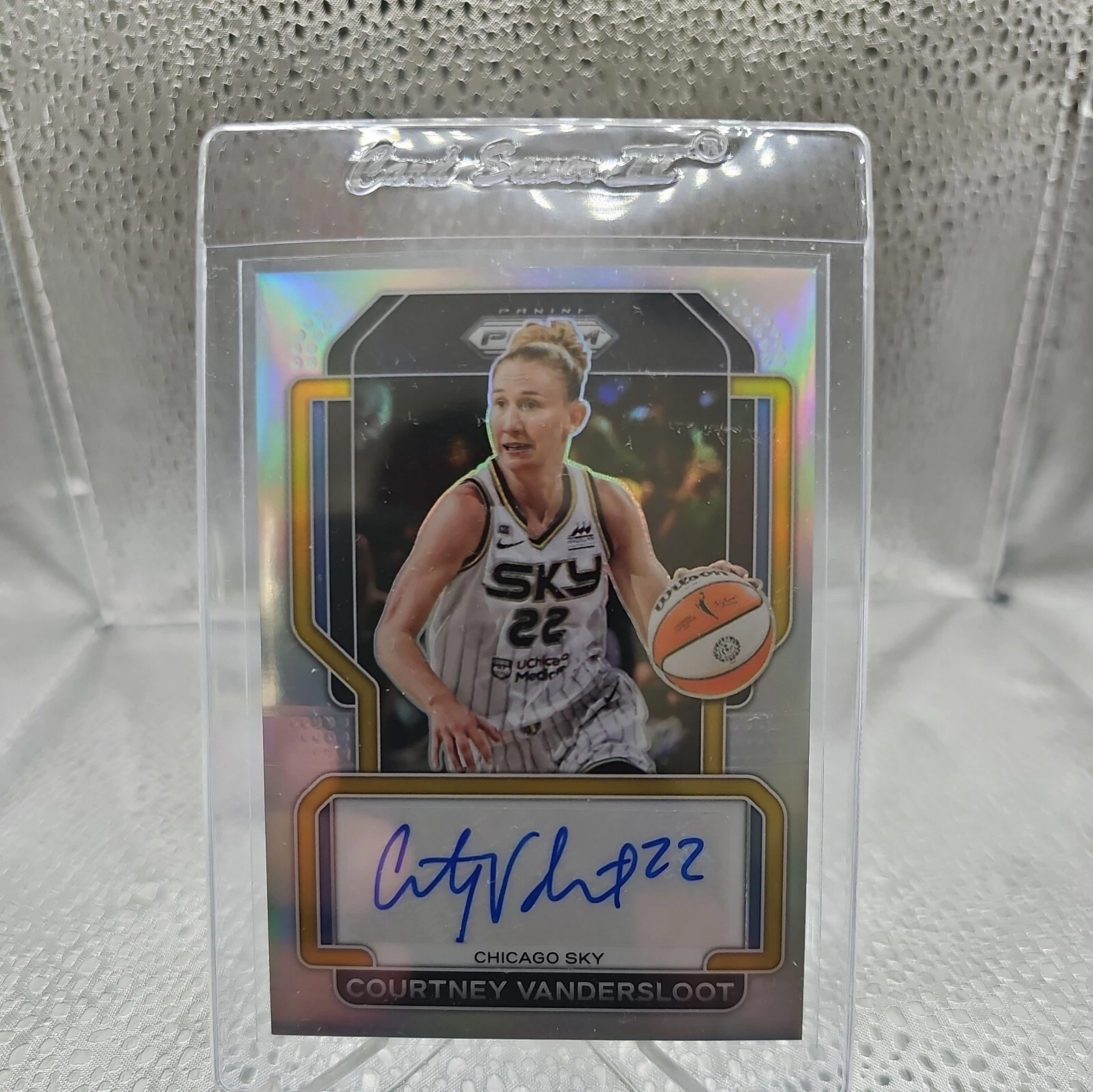 2022 Panini Prizm WNBA - Signatures Silver Prizm #SG-CVS Courtney Vandersloot