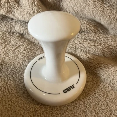 GEFU Party Burger Press Mini Furrowed Porcelain 60g Stamp 15400 - 1 Piece Only - Image 1 of 3