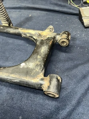 Yamaha CS3 200 RD200 поворотный рычаг / поворотный рычаг и задние / пассажирские ножные колышки - Изображение 1 из 3