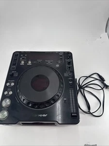 Pioneer DJ CDJ-1000 Professional DJ CD Player Powers On READ. - Imagen 1 de 9