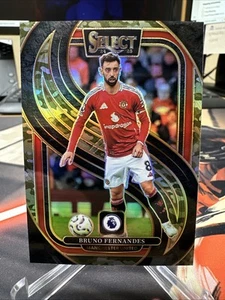 2024-25 Panini Select Premier League Bruno Fernandes Camuflaje Prizm 34/150 - Imagen 1 de 2