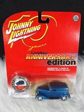 Johnny Lightning Strike Base 2004 350z Silver 1 64