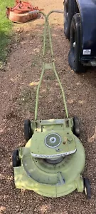 Vintage Rare Model 7252 Lawn-boy 2-cycle mower "BRICK TOP"nice - Picture 1 of 9