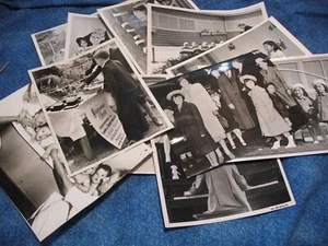 Dionne Quintuplets Original Press Photos Lot OF Eleven 1935 /1939 B/W Pictures - Picture 1 of 23